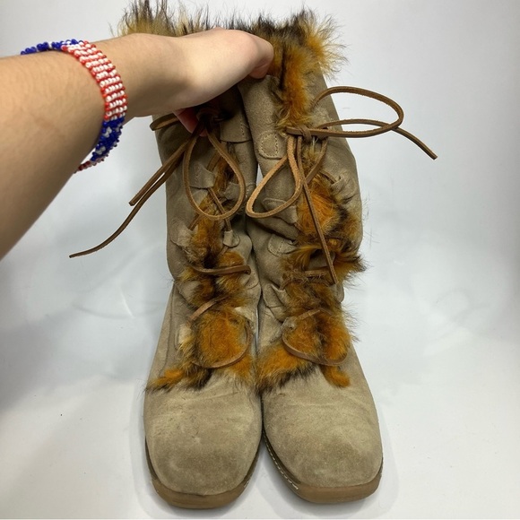 Maxine of Canada suede lace up wedge boots size 9 - Picture 2 of 6